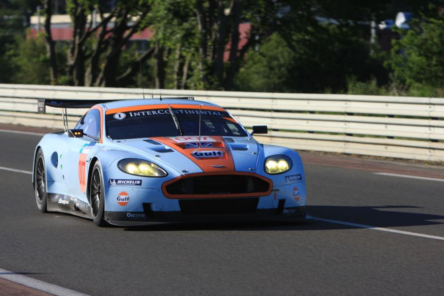  Aston Martin DBR9 Gulf Oil Livery 2008 года  (фото 14 из 26)